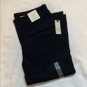 Brand new black capris!